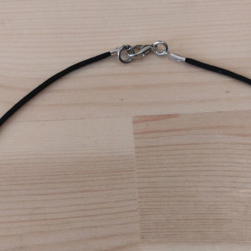 Pendant new black brass with liquid enamel