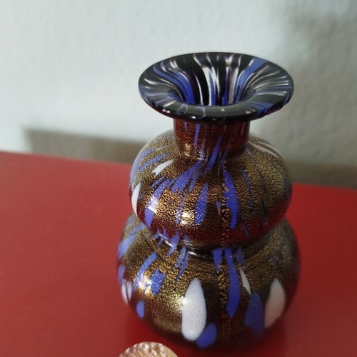 Murano perfume bottle like new with aventurine and gold