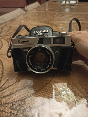Canon QL camera used