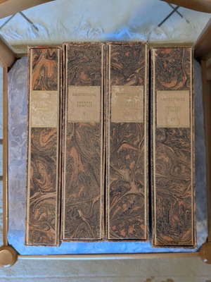 Αριστοφάνης 4 τόμοι μεταχειρισμένοι στα γαλλικά