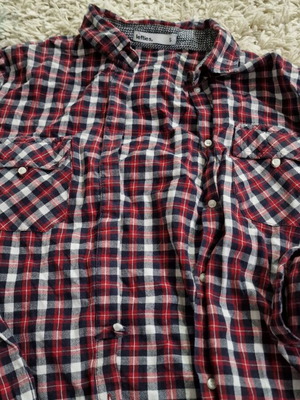 Checked shirt small like new, red