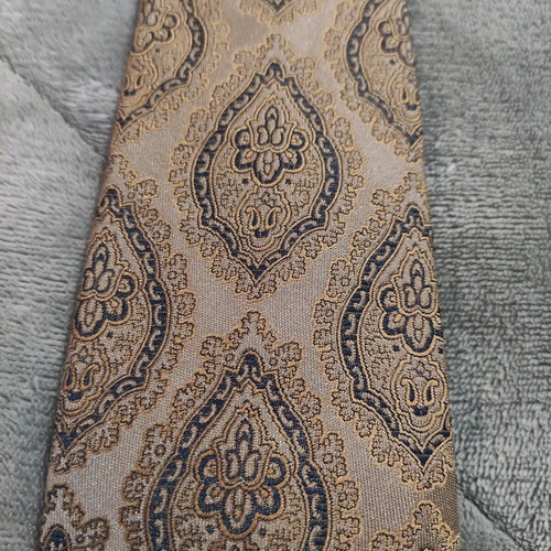 Pierre Cardin tie like new, beige and brown
