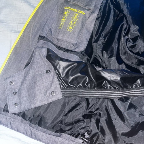 Crivit ski jacket new with fleece and removable hood