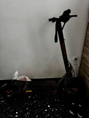 Kukirin G4 scooter like new, max speed 75 km/h