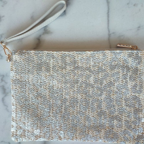 Doca Straw Women's Envelope Bag new, silver with animal print