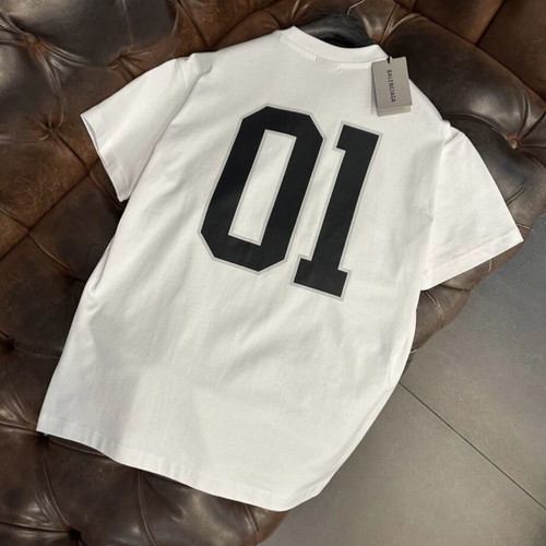 Balenciaga T-shirt new, size Large, white