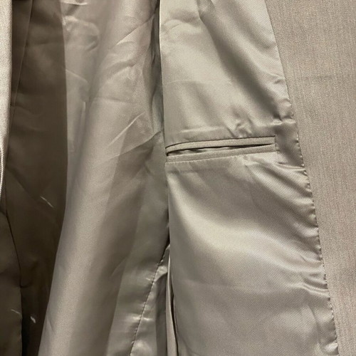 Ghanda beige jacket new with structured shoulders size Medium