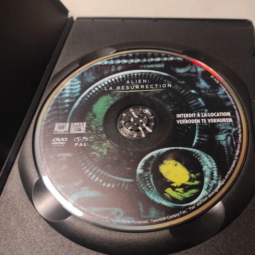Alien Resurrection DVD like new with Greek subtitles and extra features