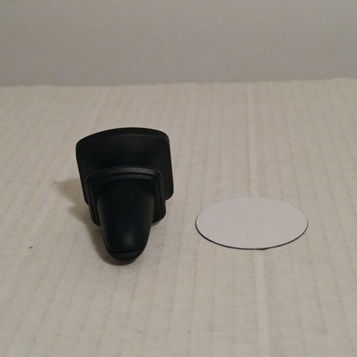 Scosche Magic Mount Car Phone Holder like new, magnetic