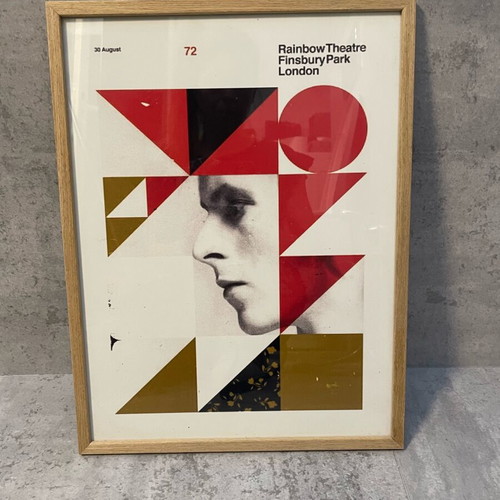 David Bowie framed art print like new, modern art 32x42 cm
