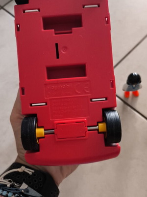 Playmobil ван с 4 фигури в добро състояние