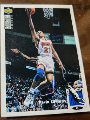 1994-95 Upper Deck Collector's Choice International Kevin Edwards Card like new