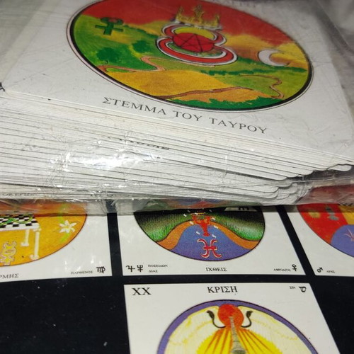 Astrological Tarot Mandala like new with deck