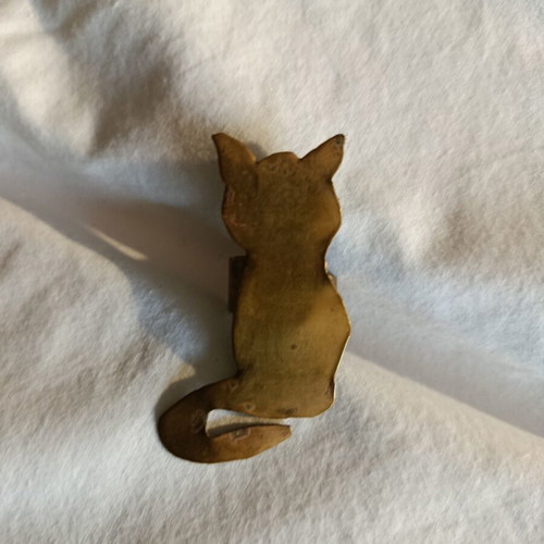 Cat ring like new, adjustable opening, gold tone