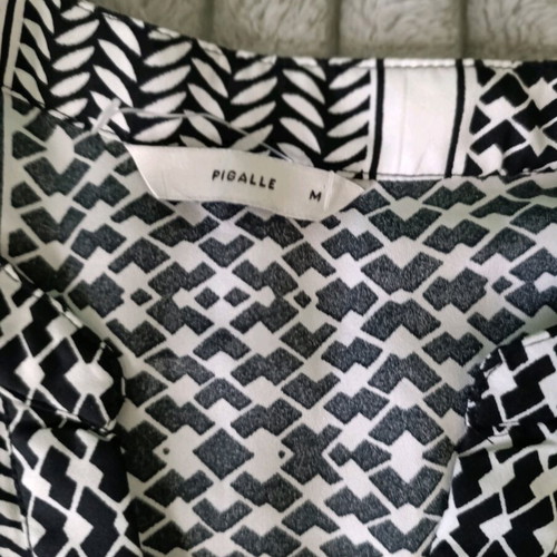 Pigalle airy summer dress like new, size M, black and white