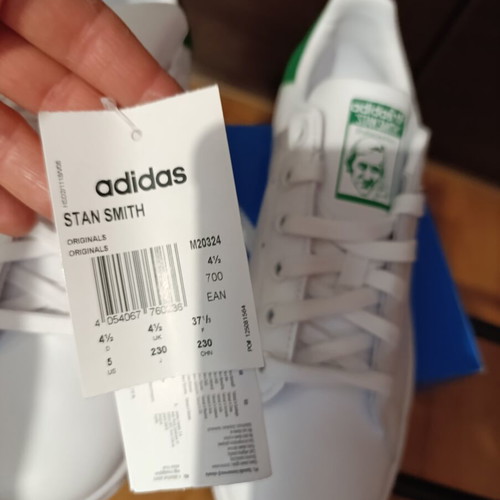 Adidas Stan Smith sneakers new, white and green, size 37.5