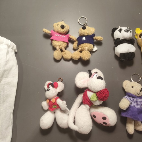 Set of 9 plush animal toys including Tweety and Ty