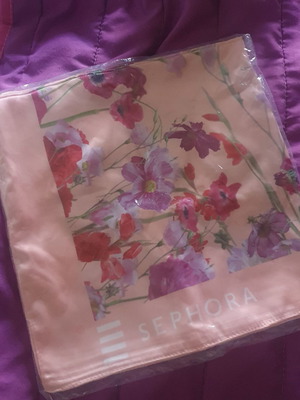 Scarf new