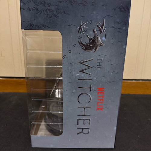 Witcher figure 24cm new from Dark Horse