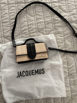 Jacquemus mini τσάντα χιαστί