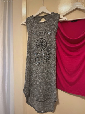 Sleeveless surf style top like new, modern summer