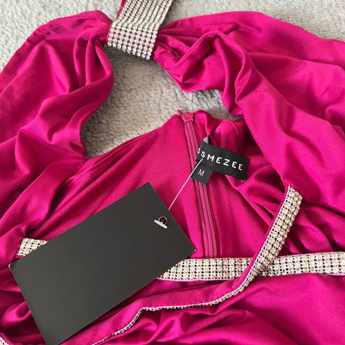 Dressmezee dress new, size M, pink