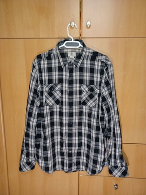Timberland long-sleeve plaid shirt size L like new, black and gray