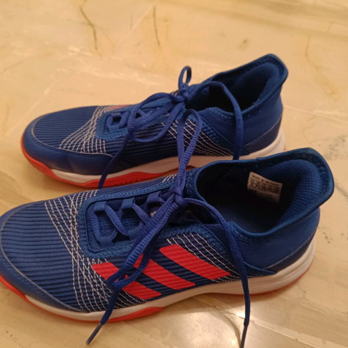 Adidas tennis shoes size 36 blue like new