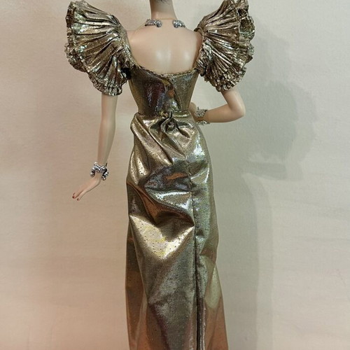 Barbie Collector Dynasty Alexis Colby Mattel 2010 like new