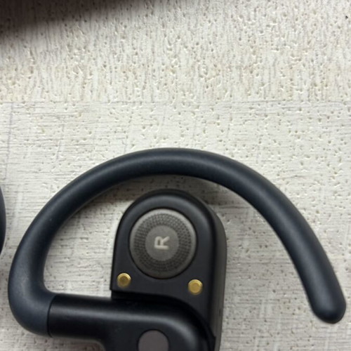 Creative Outlier Go Dark Blue wireless earbuds