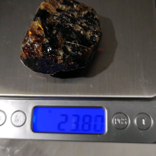 Black amber agate semi-precious stone like new, weight 25.89 g