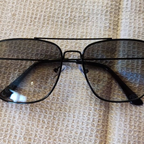 Solo-Solis NDL2784 sunglasses new with black finish and G15 lens