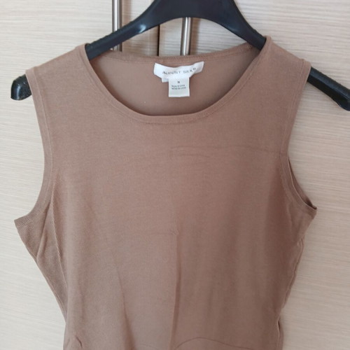 Beige vest used, size M
