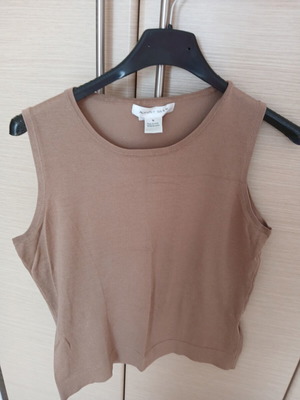 Beige vest used, size M