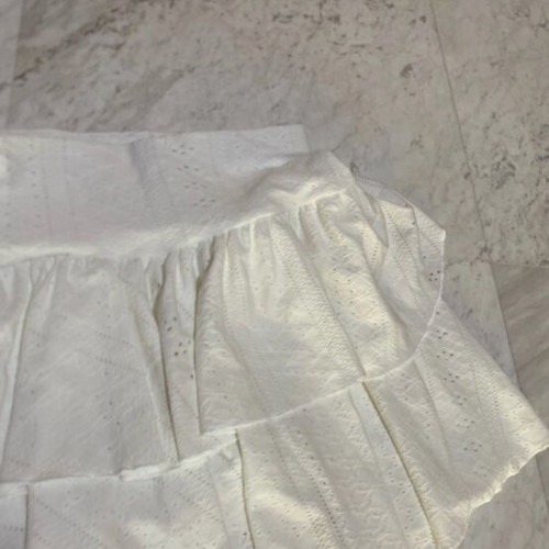 Shein skirt with inner shorts, elastic, white