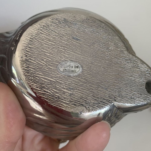 Vintage honey container duck-shaped metal E.P.Zinc like new