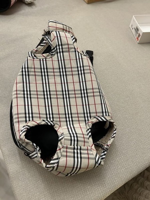 Dog carrier sling for small dog like new