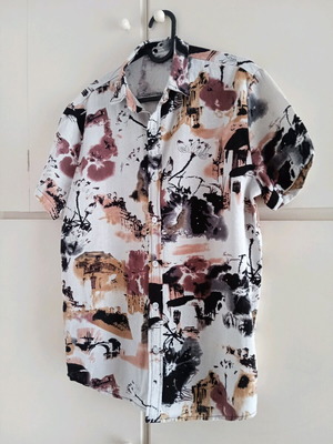 Summer shirt like new, size Small