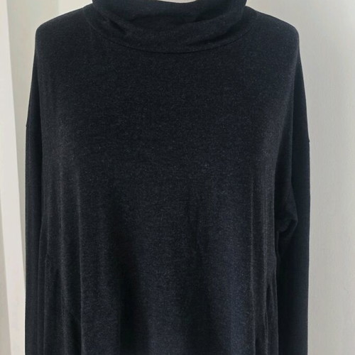 Jersey type blouse used one size gray A.L.E.