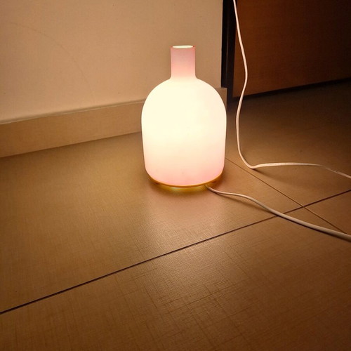 Glass bedside table lamp like new, pink