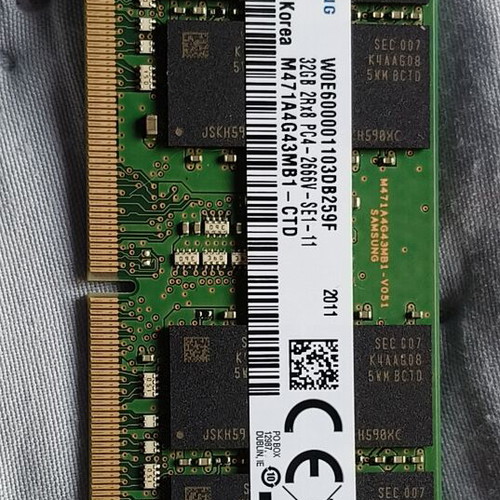 Samsung DDR4 32GB laptop memory like new