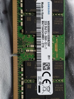 Samsung DDR4 32GB laptop memory like new