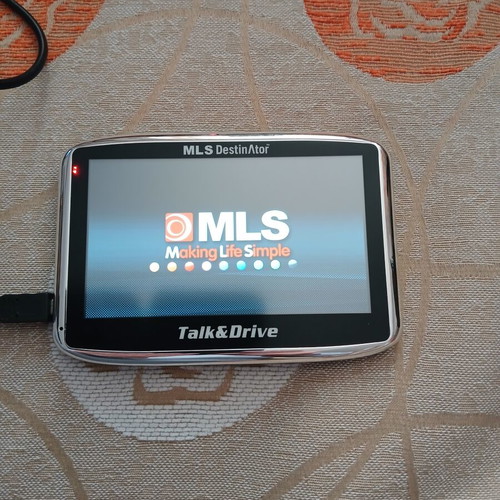 MLS Destinator Talk & Drive 43TSP GPS used, old maps, battery issue