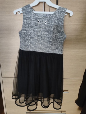 Girls' dress like new, size 128 cm, tulle fabric