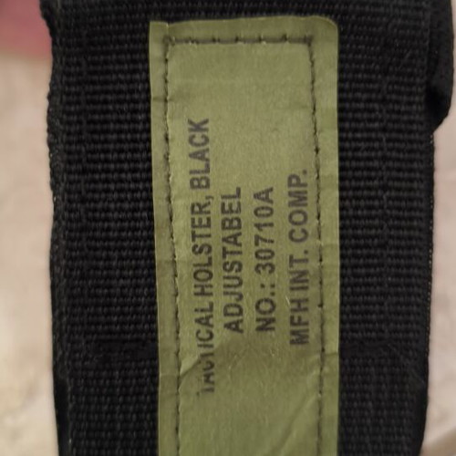 MFH Tactical Right-Handed Adjustable Black Thigh Gun Holster like new