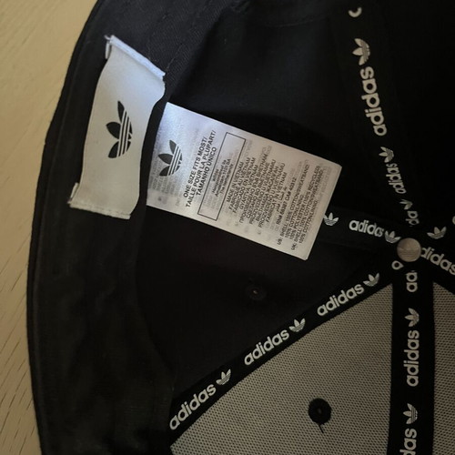 Adidas cap like new, black, one size