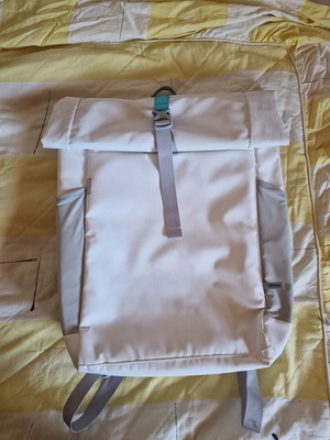 Lenovo backpack white/grey like new