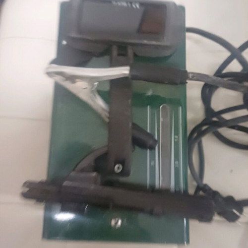 Parkside welding machine 40-80 amp like new with welding glass