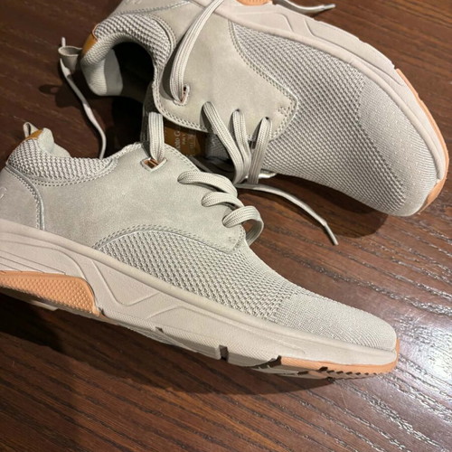Renato Garini sneaker beige size 42 like new