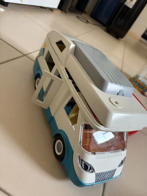 PLAYMOBIL 4859 Family Motorhome with Accessories